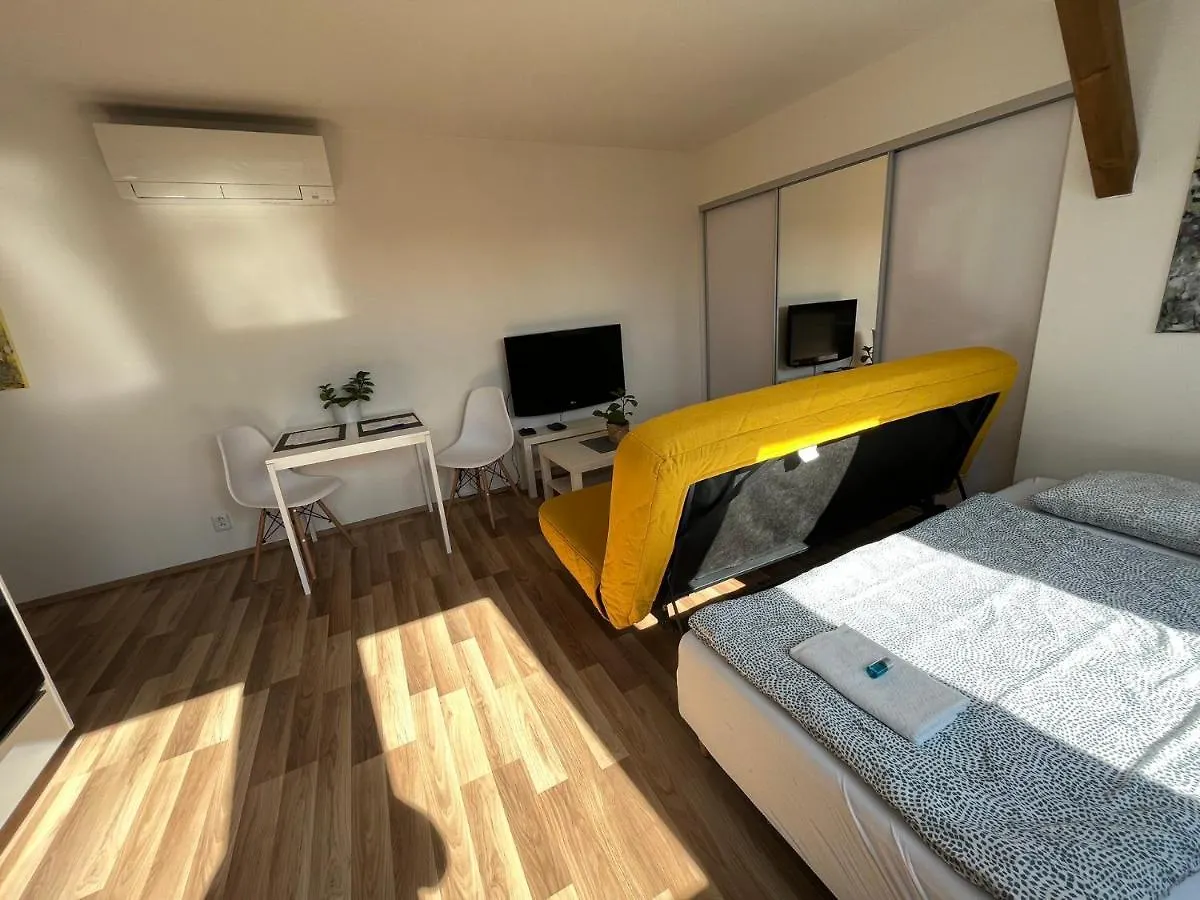 Apartmány Skryjova Brno Apartamento